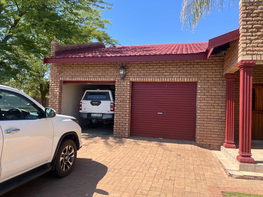 3 Bedroom Property for Sale in Keidebees Northern Cape